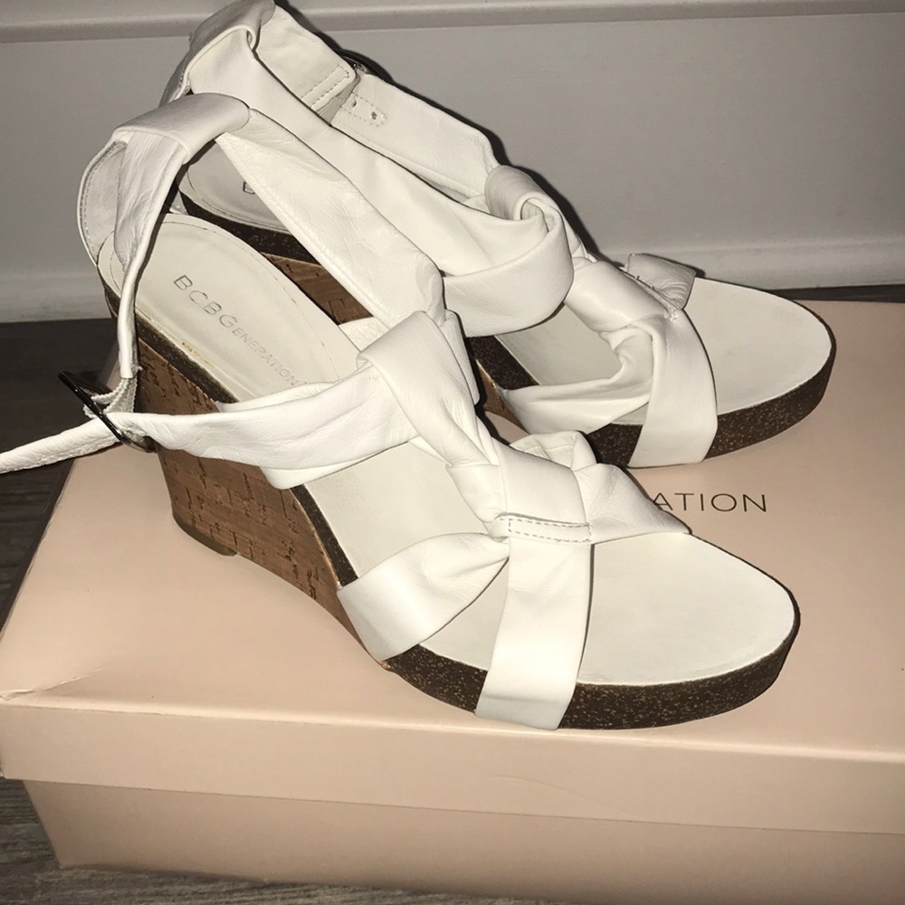 BCBGeneration white leather heels